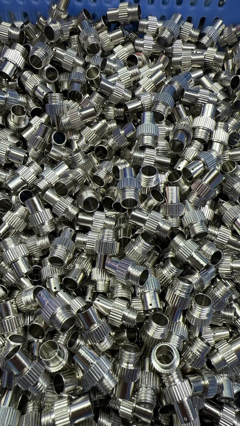 六角压铆螺母与五金制品 从手拧螺钉到涨铆螺母的专业制造